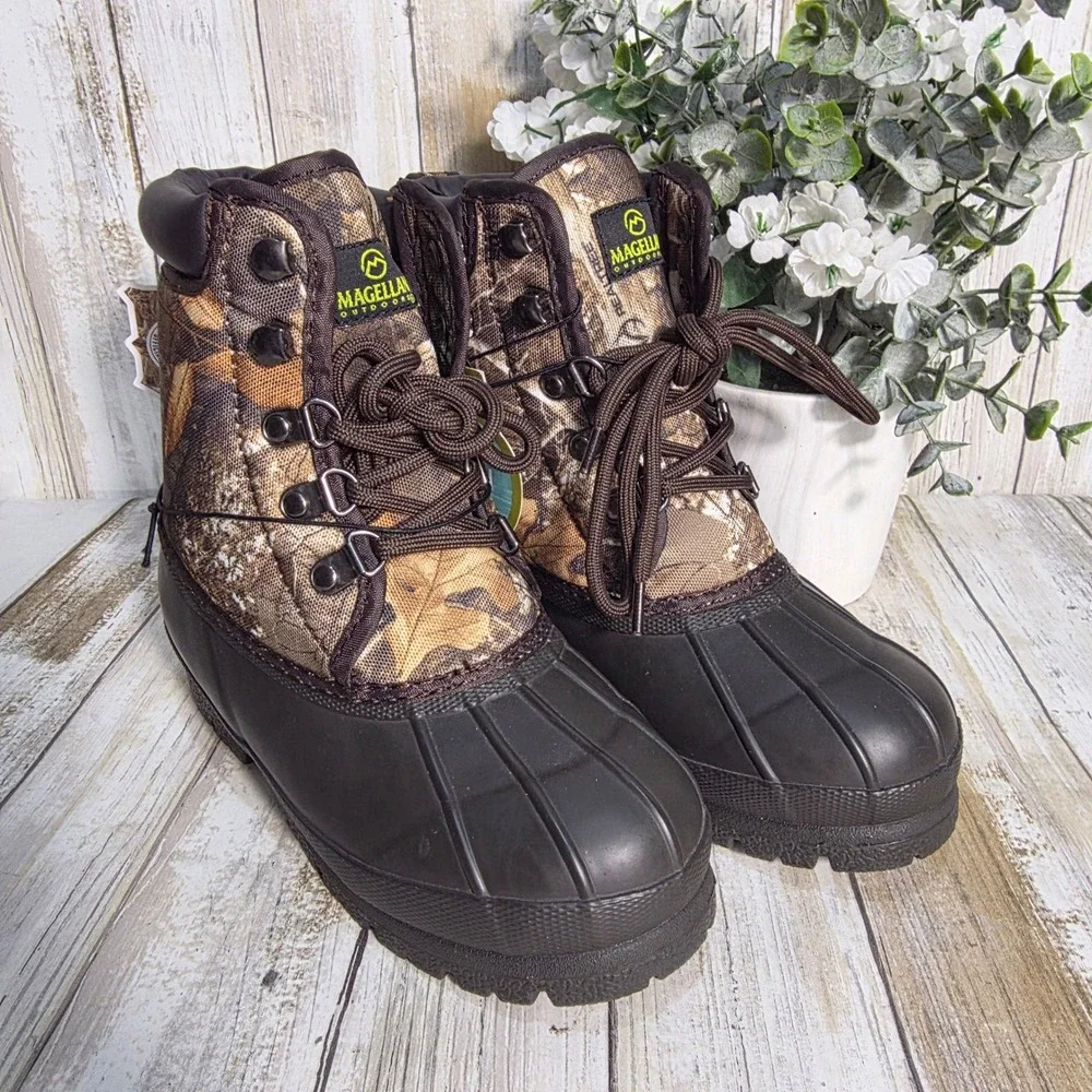 Magellan Outdoors Youth Boys 1 Camo Winter Duck Boots Realtree Edge 157861 NEW